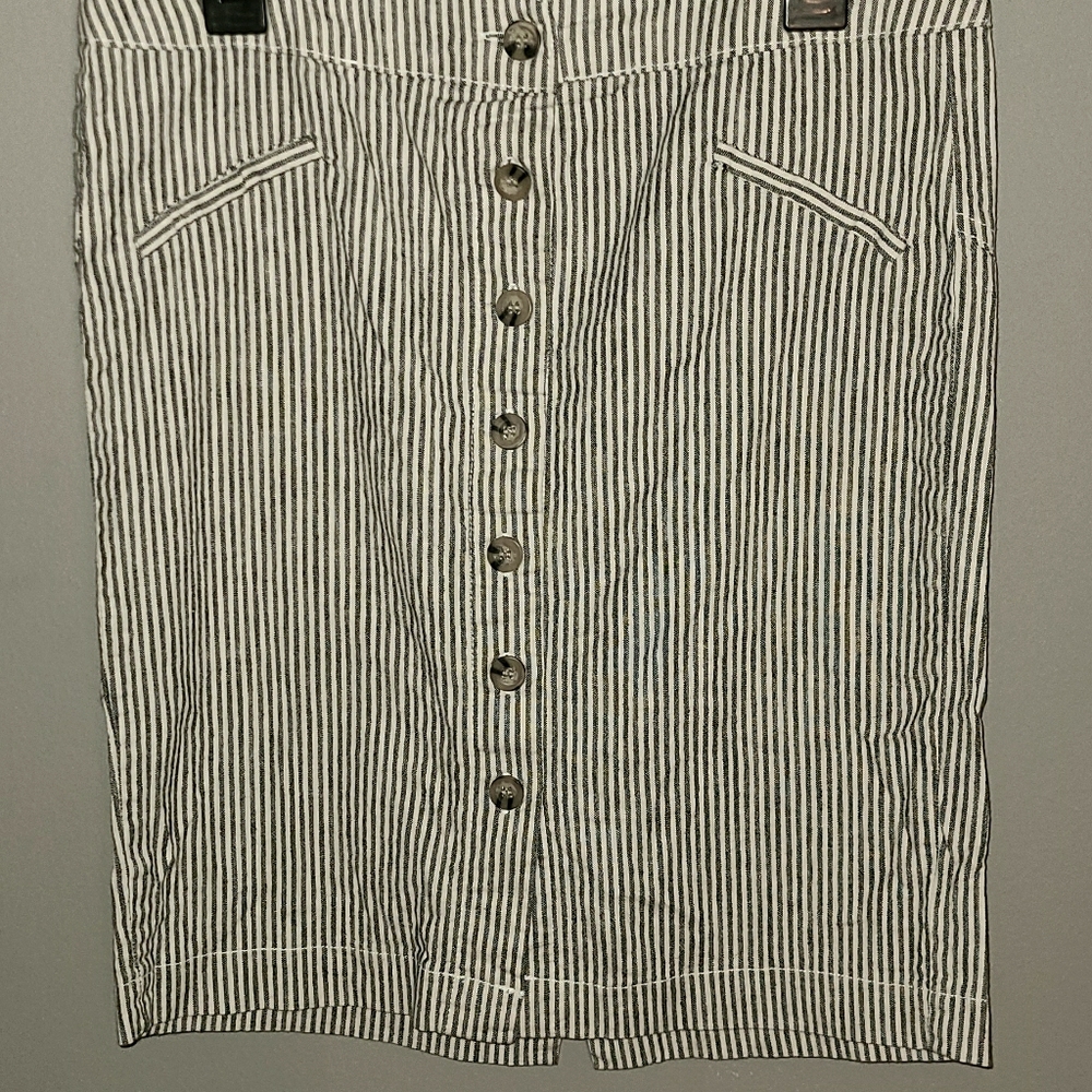 Wet Seal stripped skirt